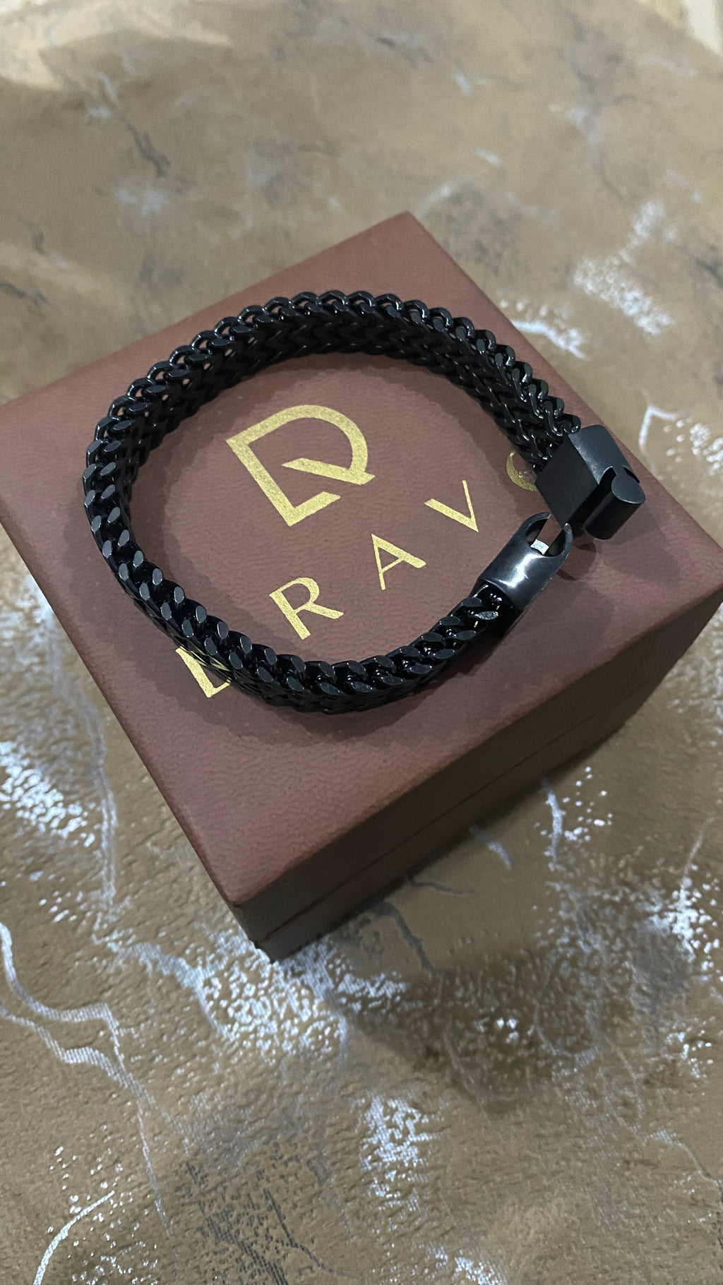 Premium Braided Wheat Bracelet – Black