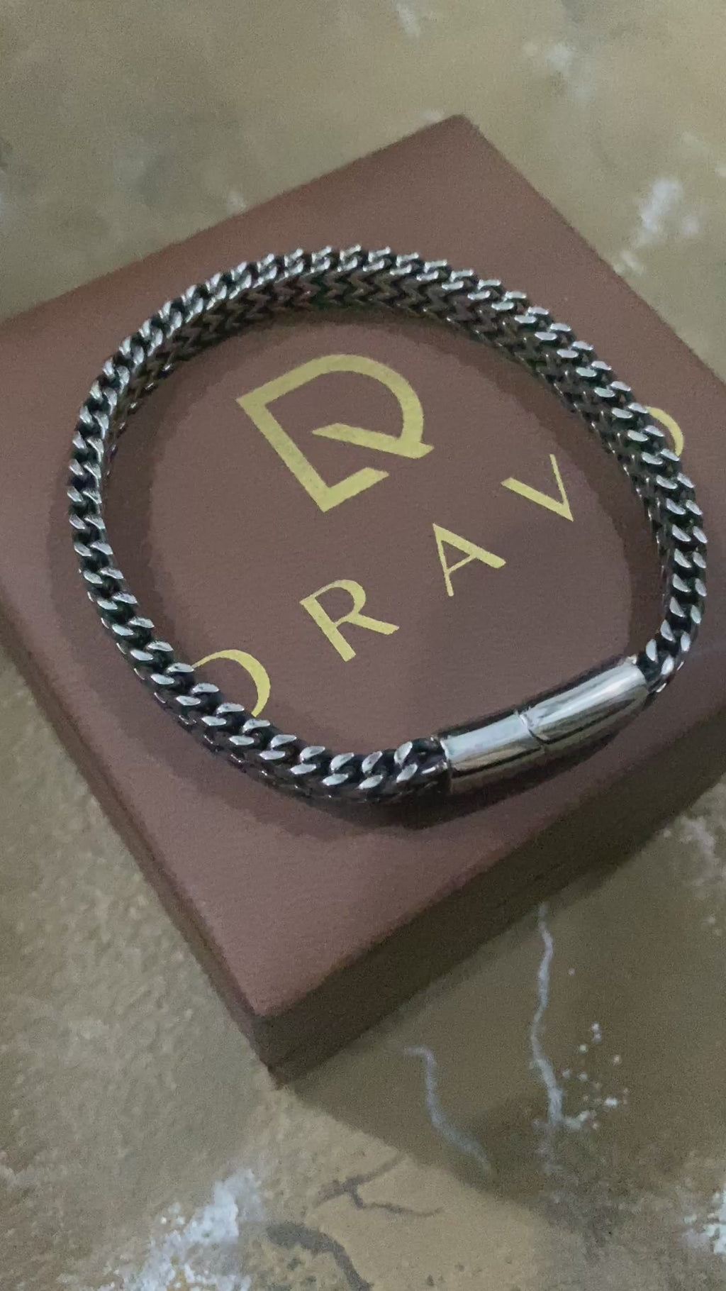 Premium Braided Wheat Bracelet – Black Silver